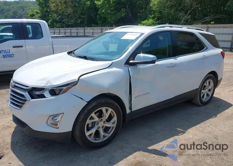 2018 Chevrolet Equinox Premier из США, поврежденный, VIN 2GNAXMEV4J6266598